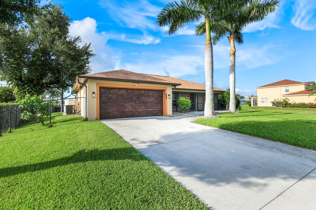 2738 NW 4th Terrace, Cape Coral, FL 33993