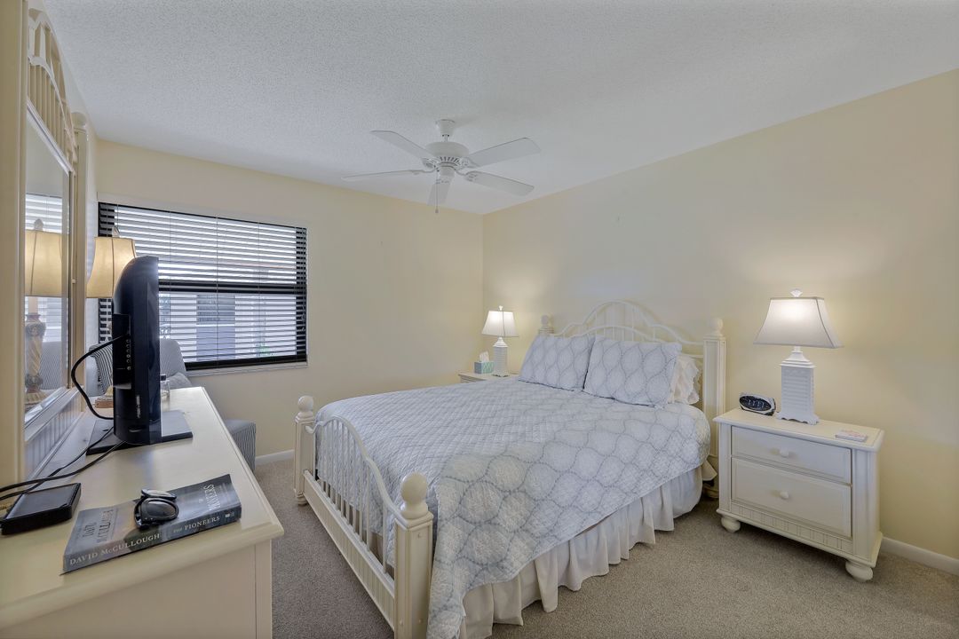 1508 Mainsail Dr #4D, Naples, FL 34114