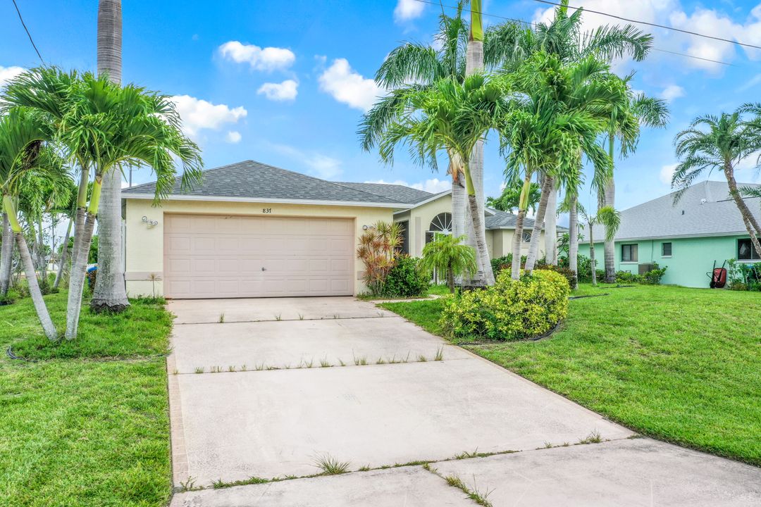 837 SW 37th St, Cape Coral, FL 33914