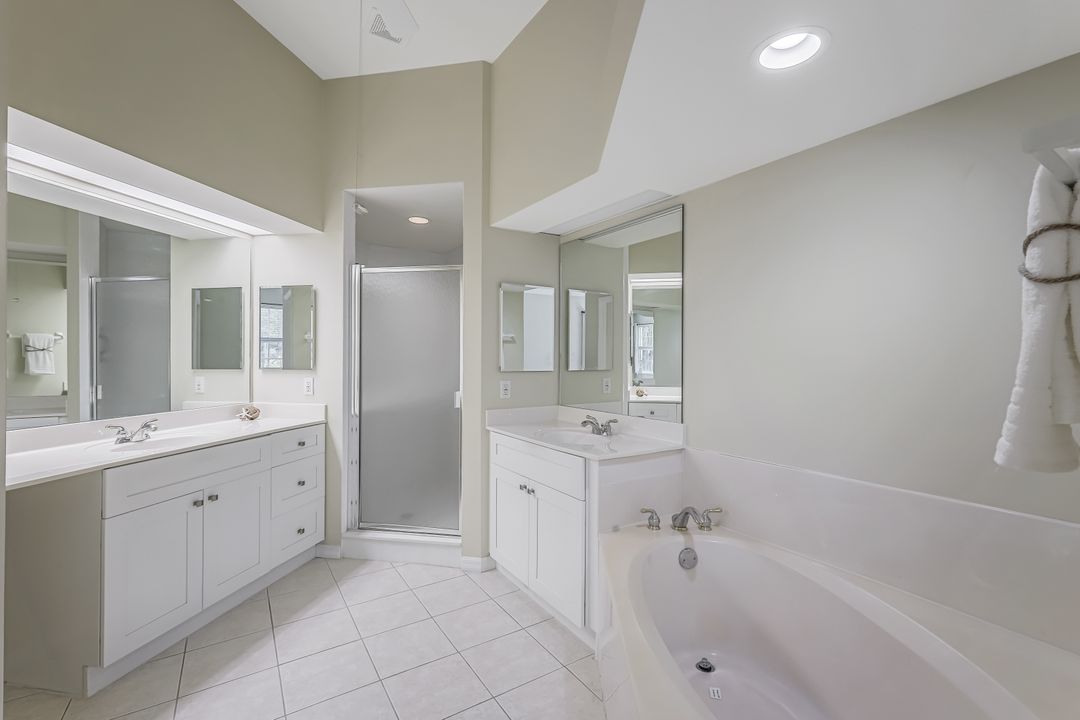 10221 Cape Roman Rd #102, Bonita Springs, FL 34135