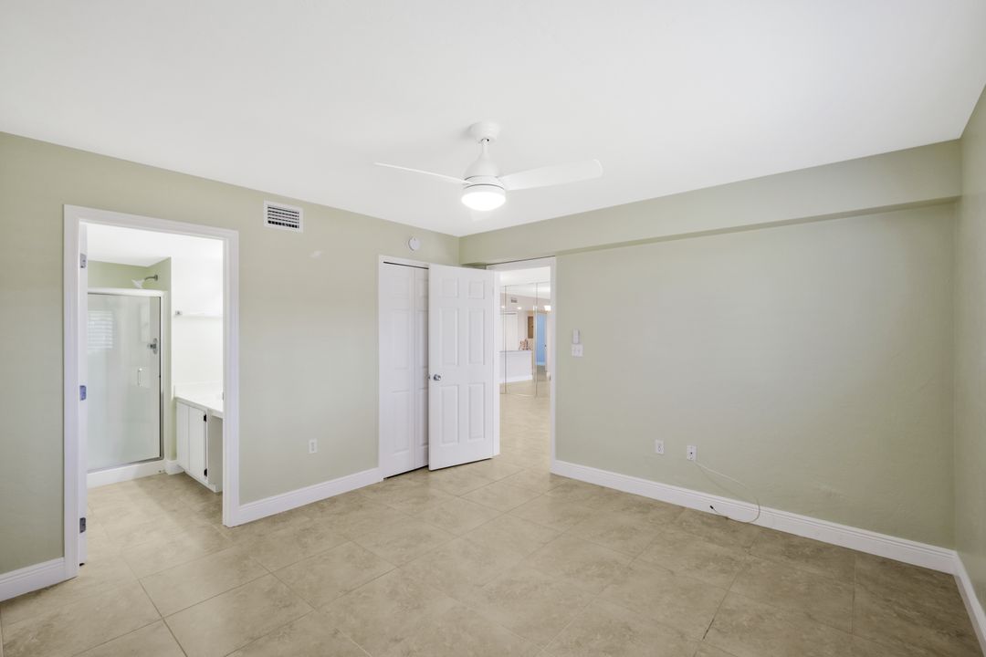 2360 Naples Trace Cir #4, Naples, FL 34109