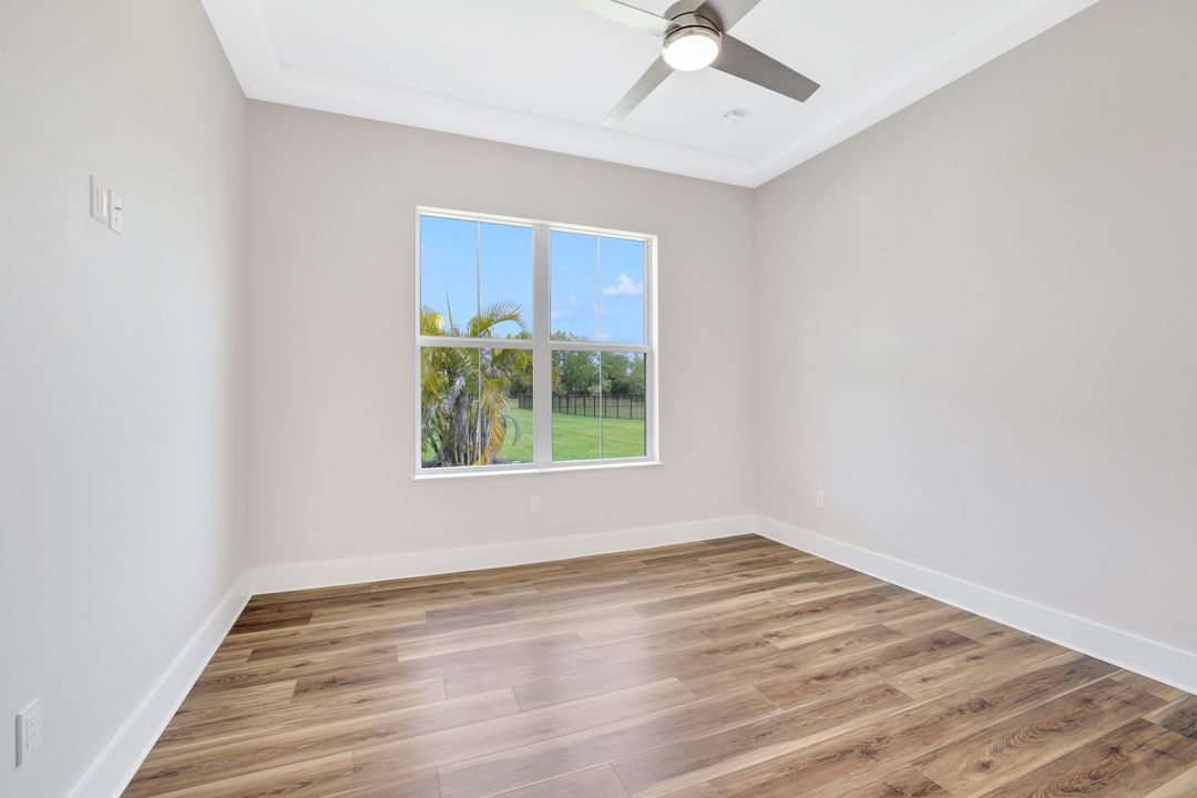 28992 Gin Ln, Punta Gorda, FL 33982