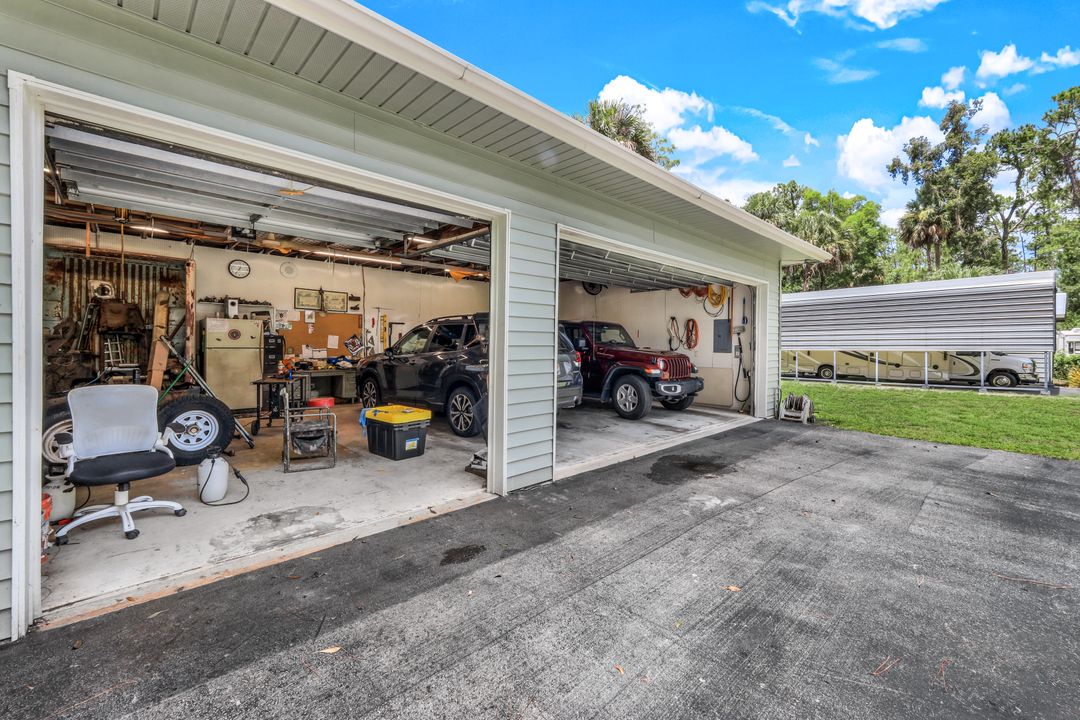 6059 Polly Ave, Naples, FL 34112