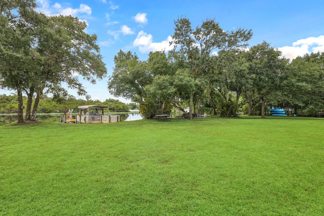 16990 River Boat Bend, Alva, FL 33920