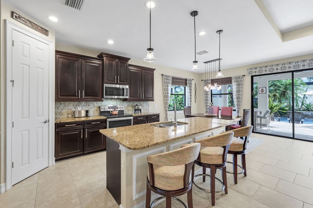 26140 St Michael Ln, Bonita Springs, FL 34135