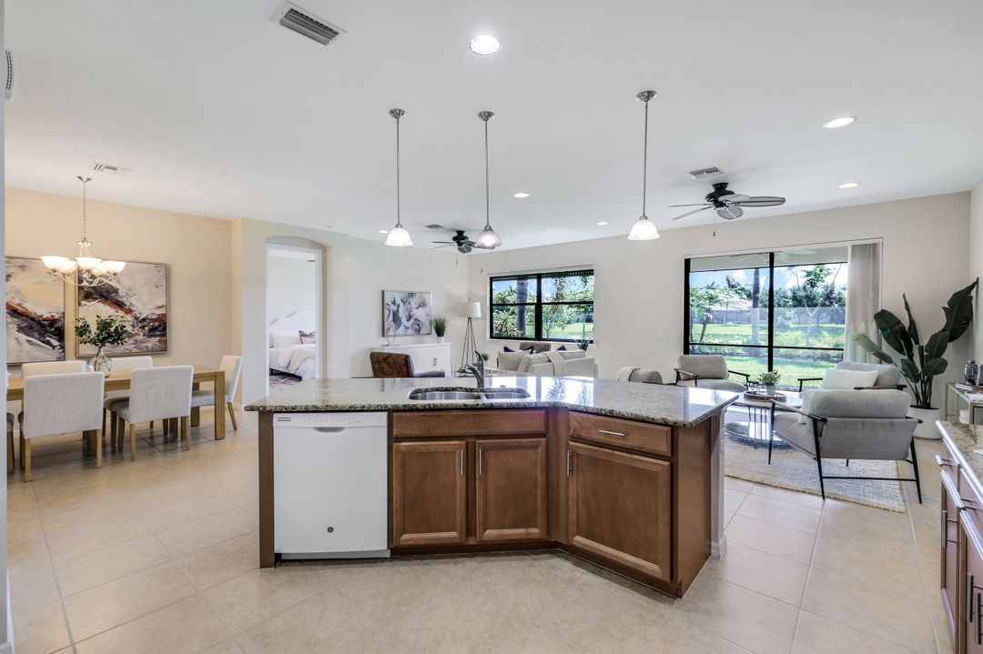 11185 Monte Carlo Boulevard, Bonita Springs, FL 34135