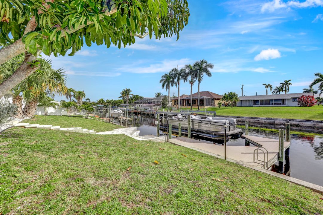 3113 SE 16th Pl, Cape Coral, FL 33904