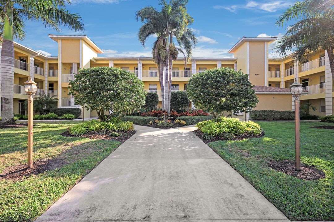 9250 Highland Woods Blvd #2106, Bonita Springs, FL 34135