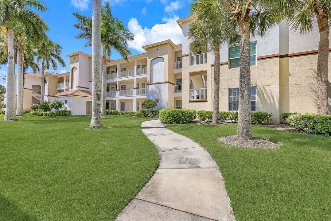 17120 Bridgestone Ct  #106, Fort Myers, FL 33908