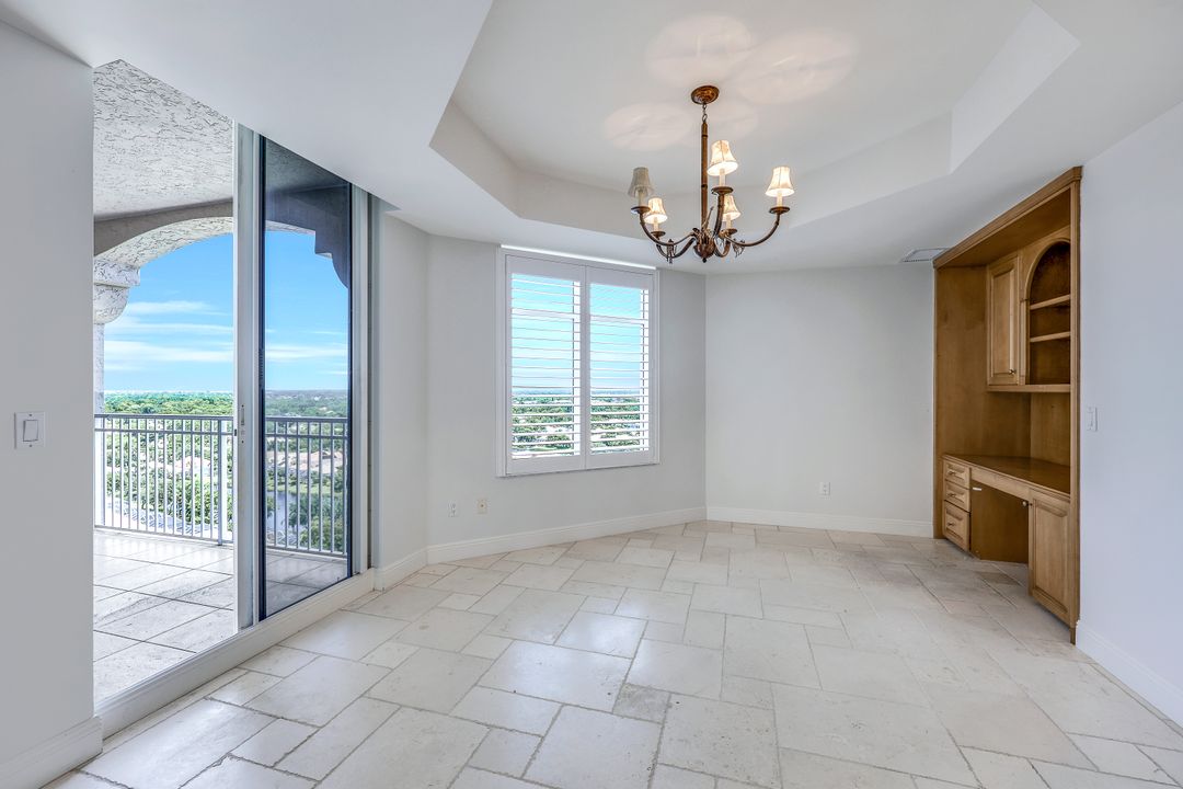 1001 Arbor Lake Dr #1204, Naples, FL 34110