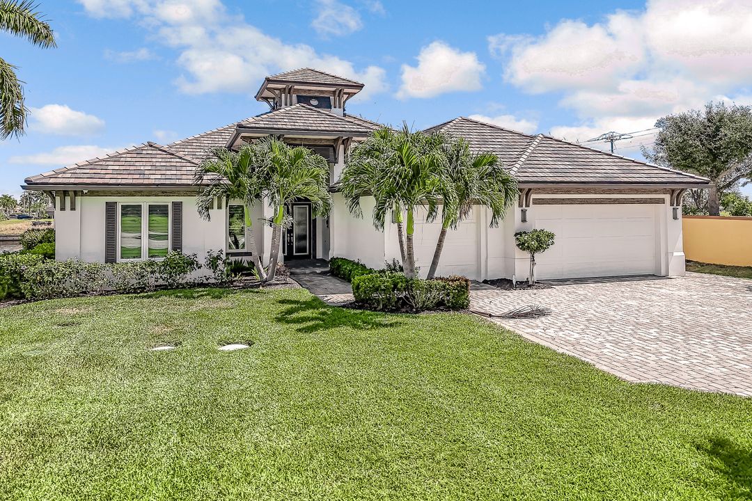 921 W Cape Estates Cir, Cape Coral, FL 33993