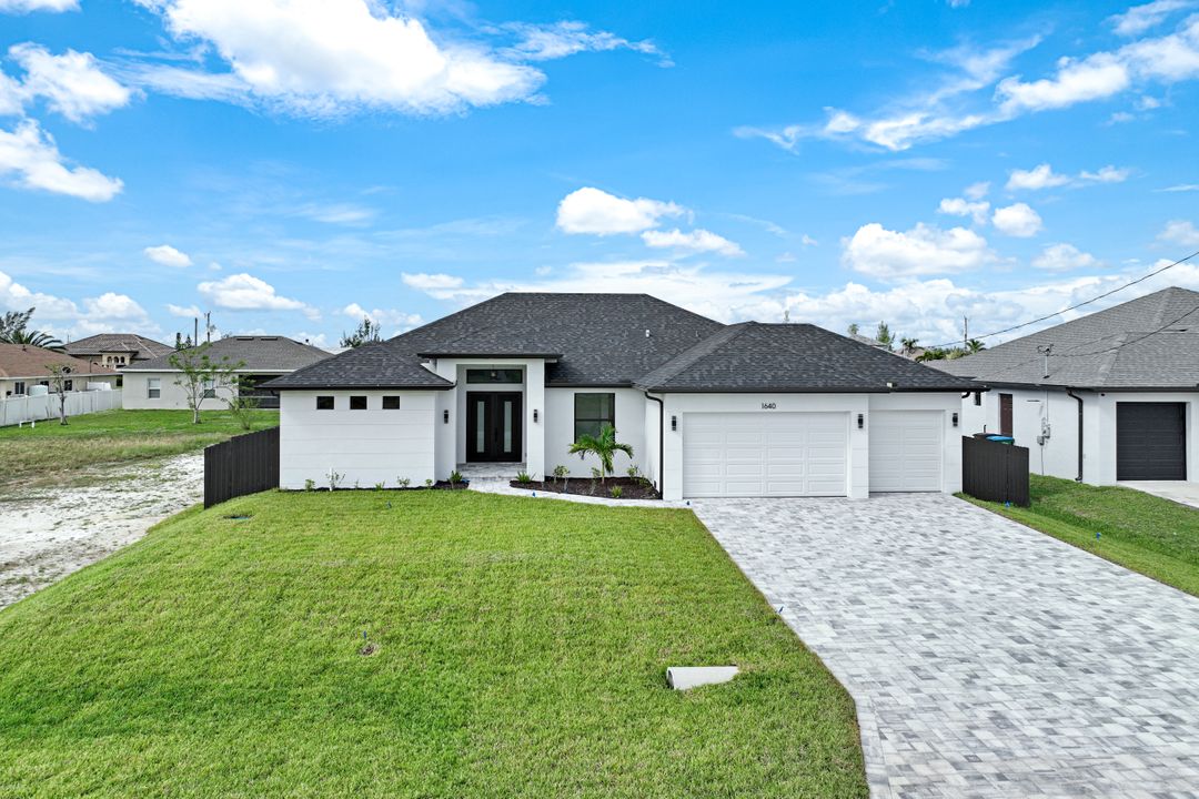 1640 NW 37th Ave, Cape Coral, FL 33993