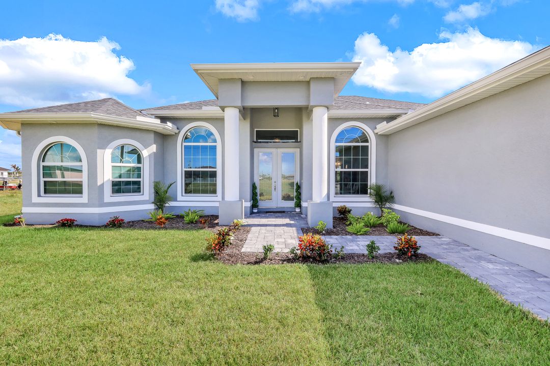 1225 NW 33rd Ave, Cape Coral, FL 33993