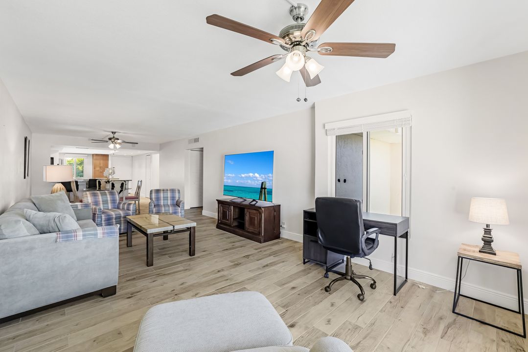 2264 Winkler Ave  #304, Fort Myers, FL 33901