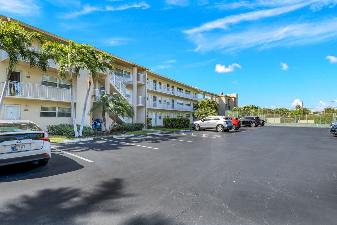 261 S Collier Blvd #206, Marco Island, FL 34145