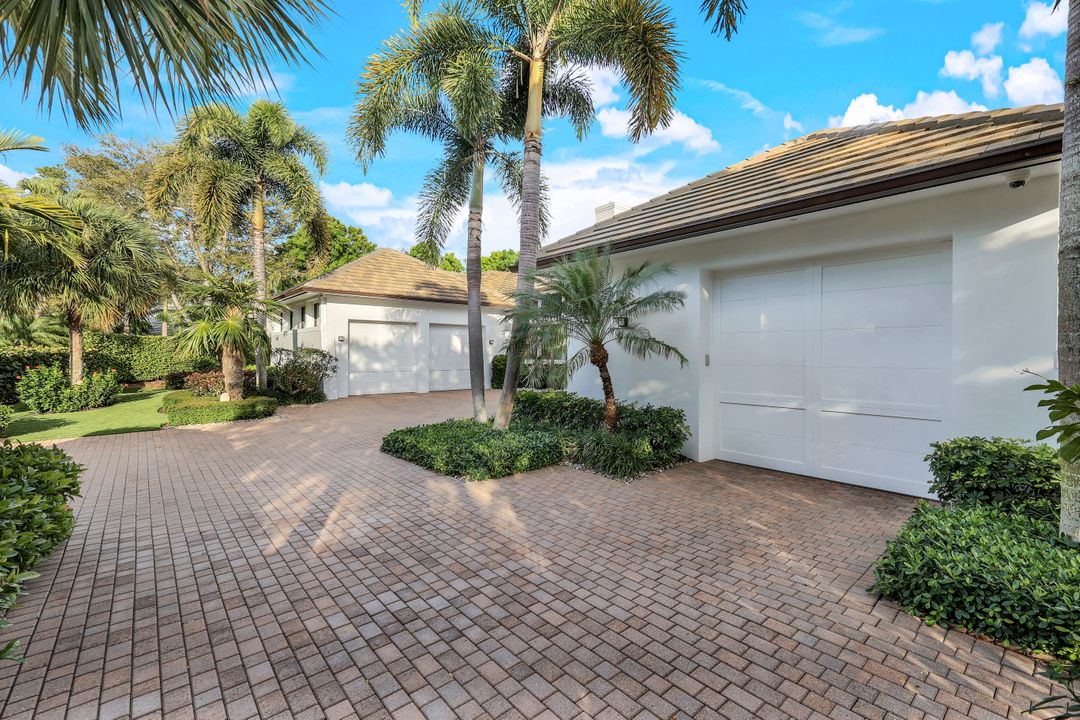 2296 Hawks Ridge Loop, Naples, FL 34105