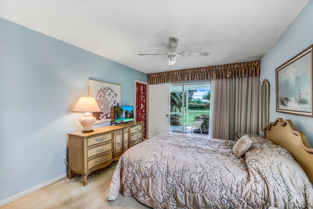 1704 Kings Lake Blvd #106, Naples, FL 34112