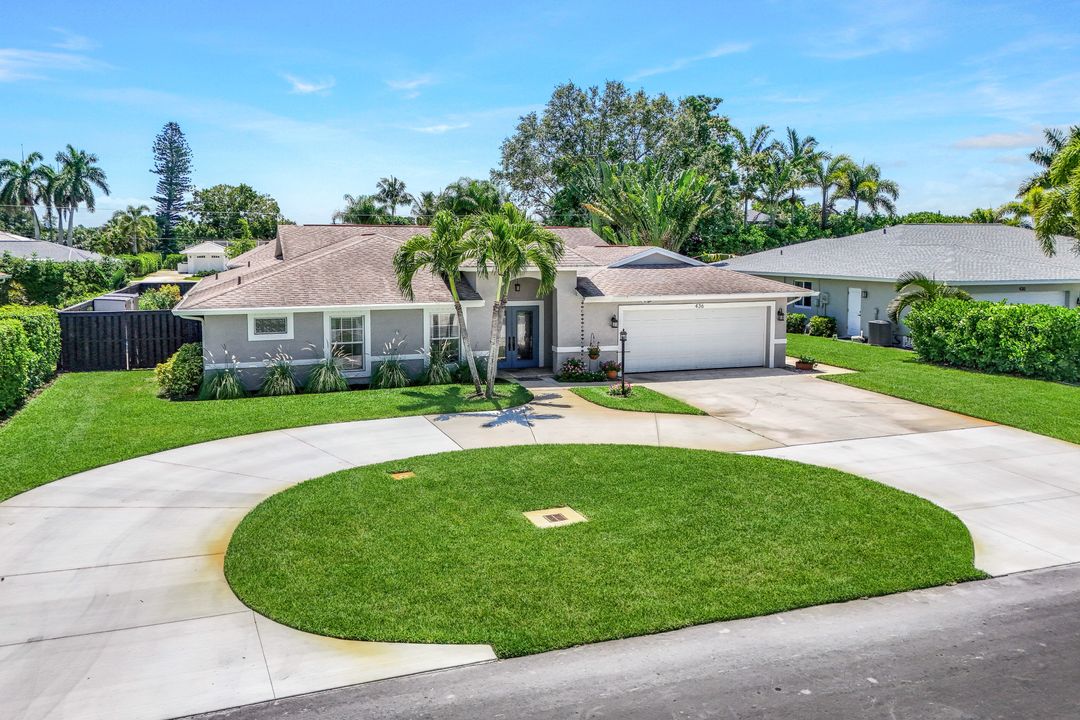 436 Palm River Blvd, Naples, FL 34110