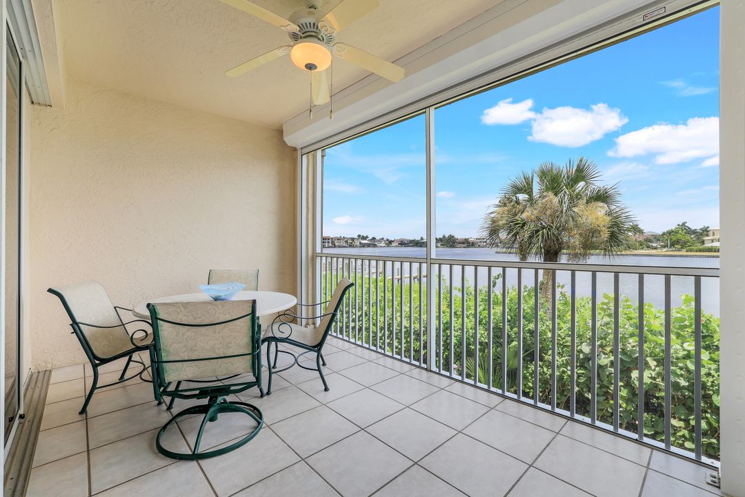 9380 Gulf Shore Dr #102, Naples, FL 34108