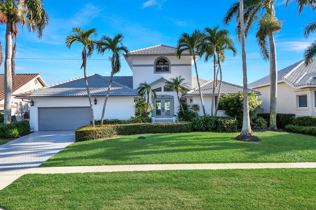 850 Banyan Ct, Marco Island, FL 34145