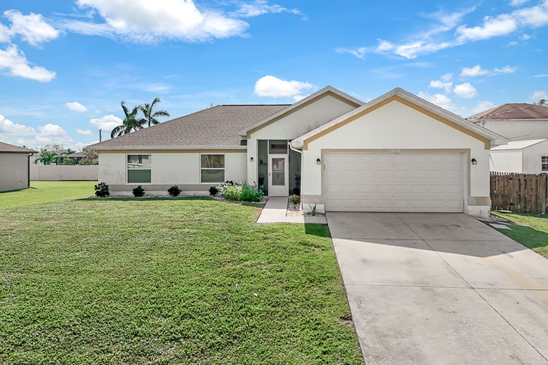 1912 SW 10th Terrace, Cape Coral, FL 33991