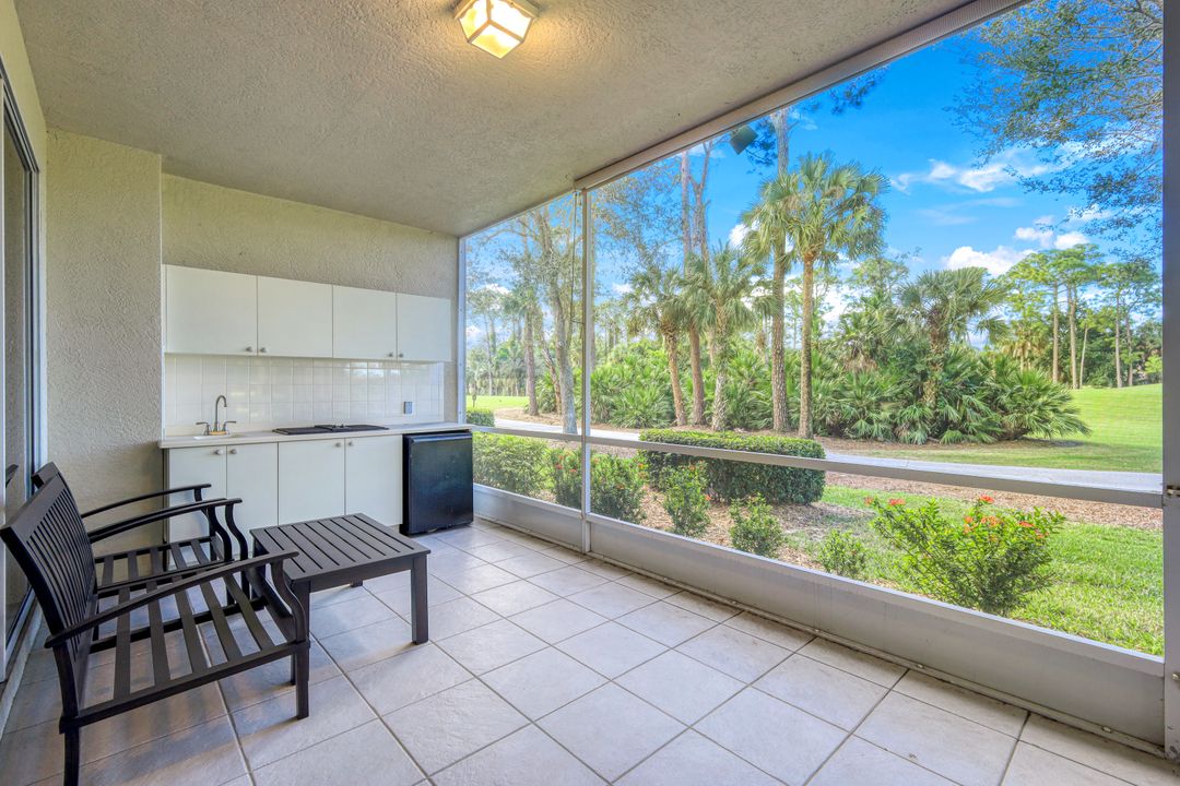 8095 Celeste Dr, Naples, FL 34113