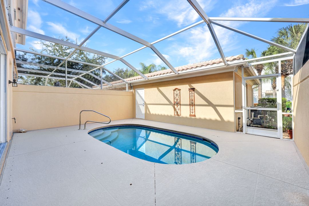 15395 Laughing Gull Ln, Bonita Springs, FL 34135