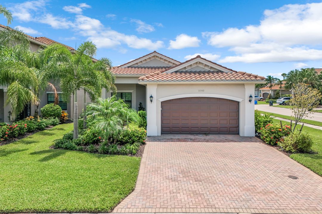 11502 Meadowrun Cir, Fort Myers, FL 33913