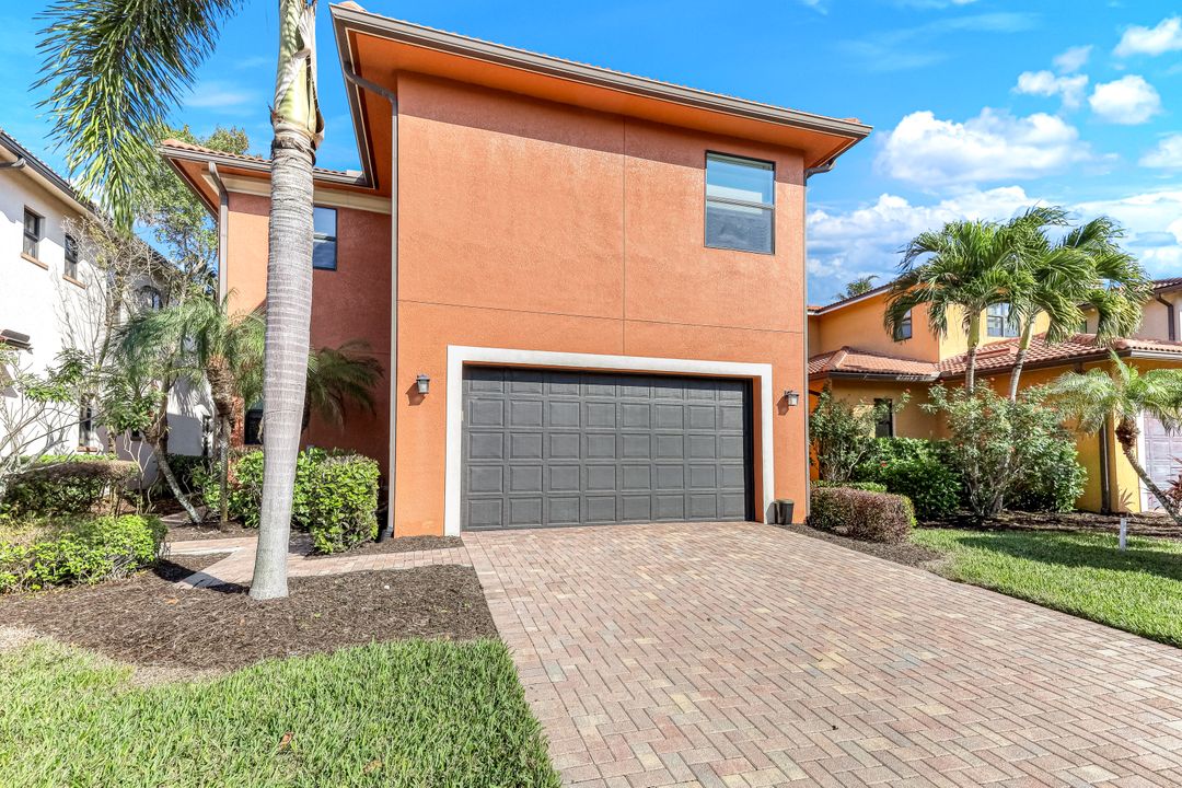 1254 Kendari Terrace, Naples, FL 34113