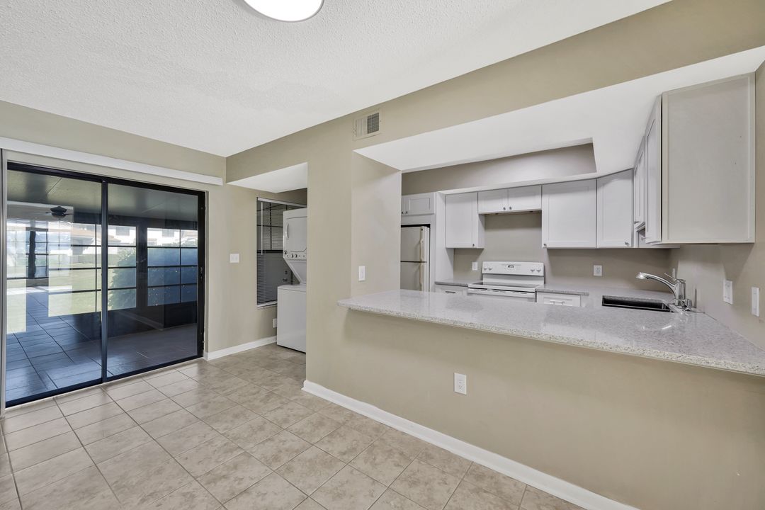 146 Clyburn Way W #I-6, Marco Island, FL 34145