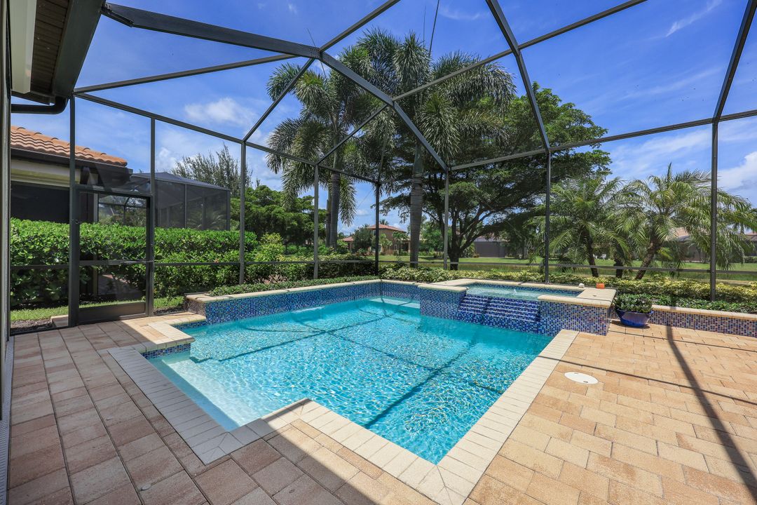 26113 St Michael Ln, Bonita Springs, FL 34135