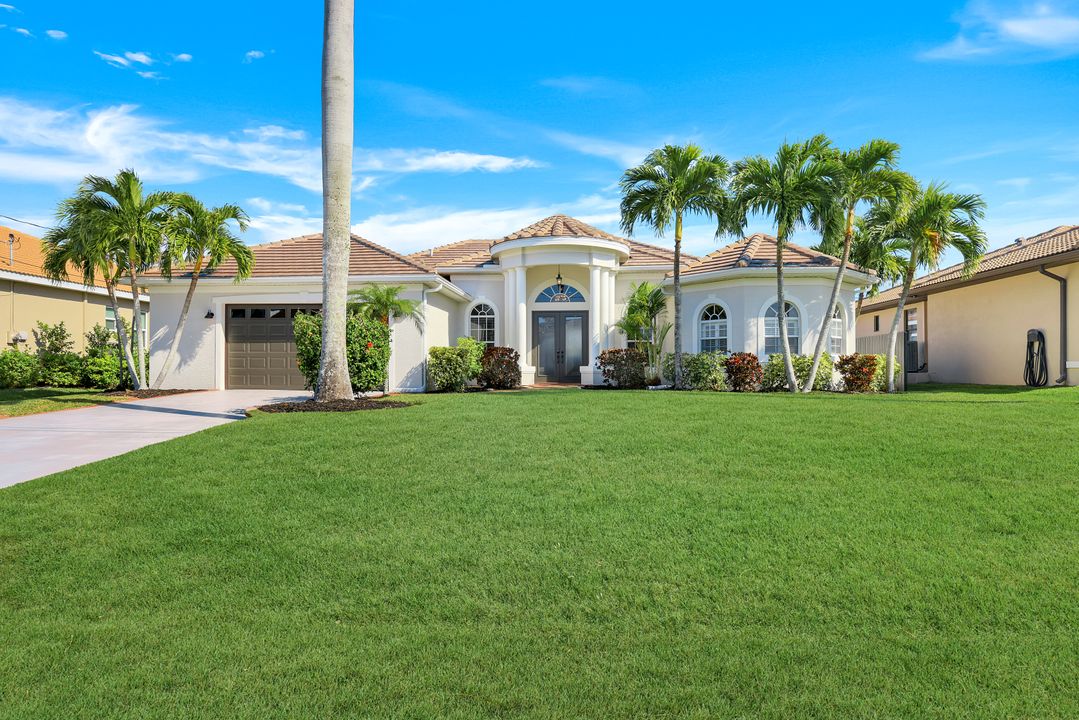 413 SW 33rd Ave, Cape Coral, FL 33991