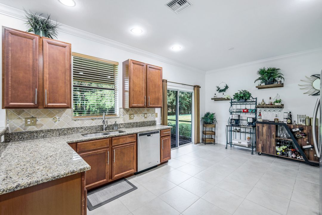 10007 Via San Marco Loop, Fort Myers, FL 33905