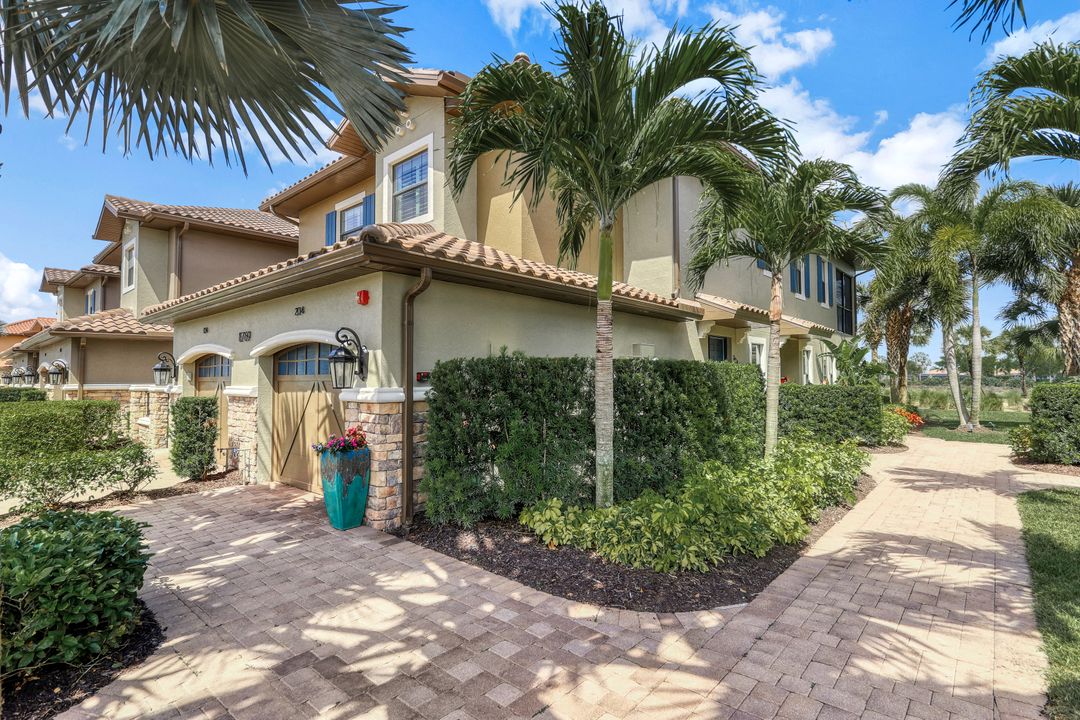 8769 Bellano Ct #204, Naples, FL 34119