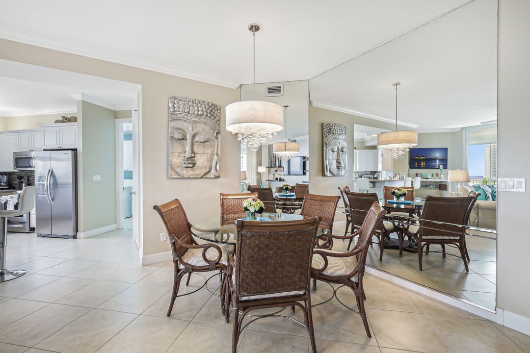 400 Flagship Dr #602, Naples, FL 34108