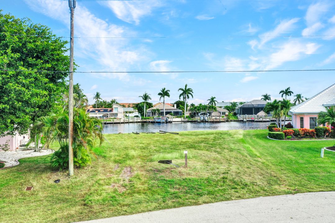 5507 SW 6th Ave, Cape Coral, FL 33914