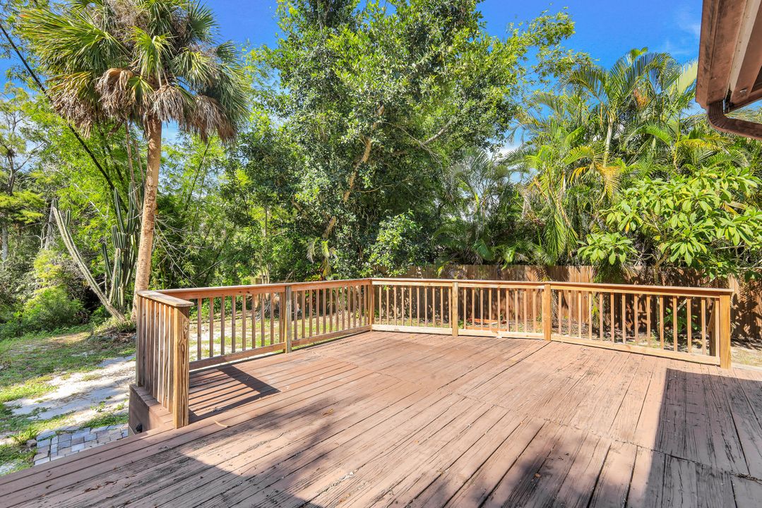 11131 Orangewood Dr, Bonita Springs, FL 34135