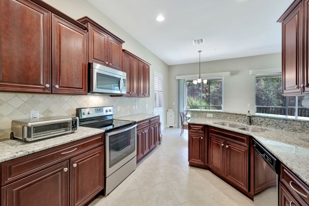 9532 Ironstone Terrace #201, Naples, FL 34120