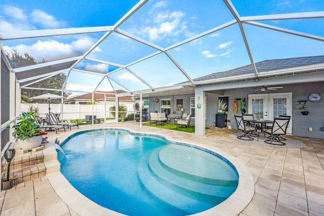 2673 Nature Pointe Loop, Fort Myers, FL 33905