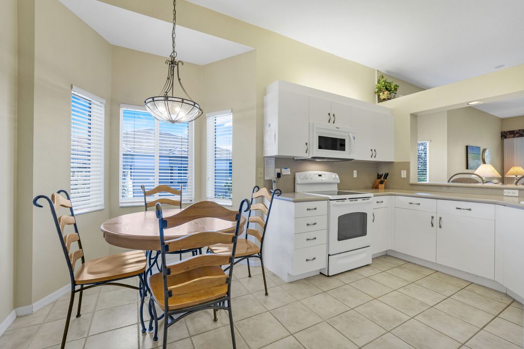 7741 Pebble Creek Cir #301, Naples, FL 34108