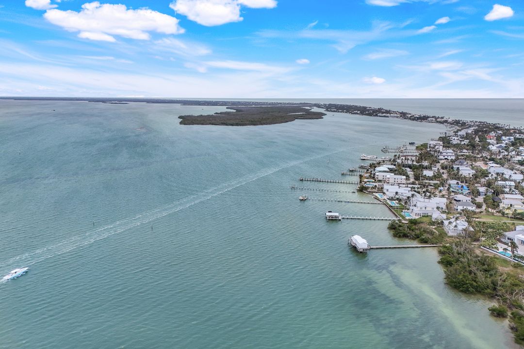 4216 Bayside Villas #4216, Captiva, FL 33924