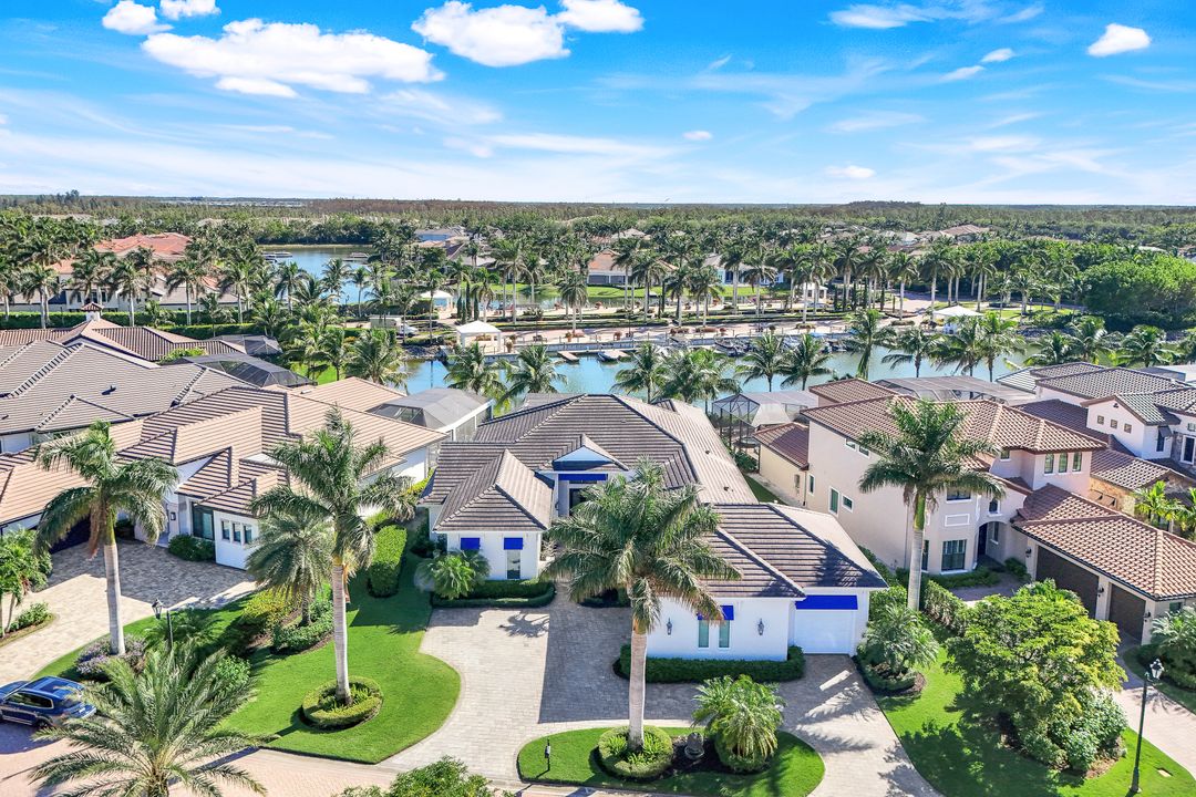 17413 Via Lugano Ct, Miromar Lakes, FL 33913