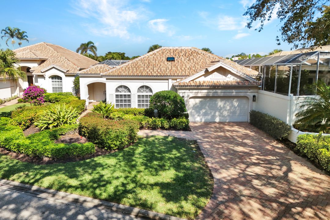 27568 Riverbank Dr, Bonita Springs, FL 34134