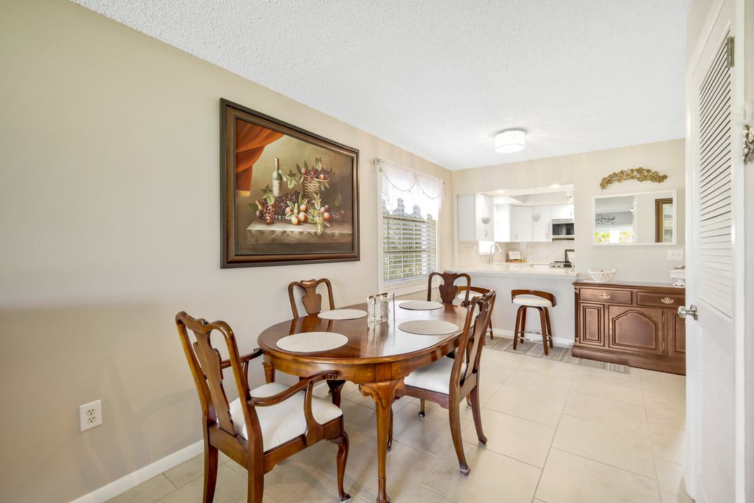 315 St Andrews Blvd #D-28, Naples, FL 34113