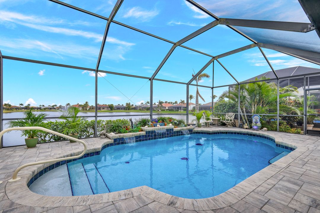 8675 Southwind Bay Cir, Fort Myers, FL 33908