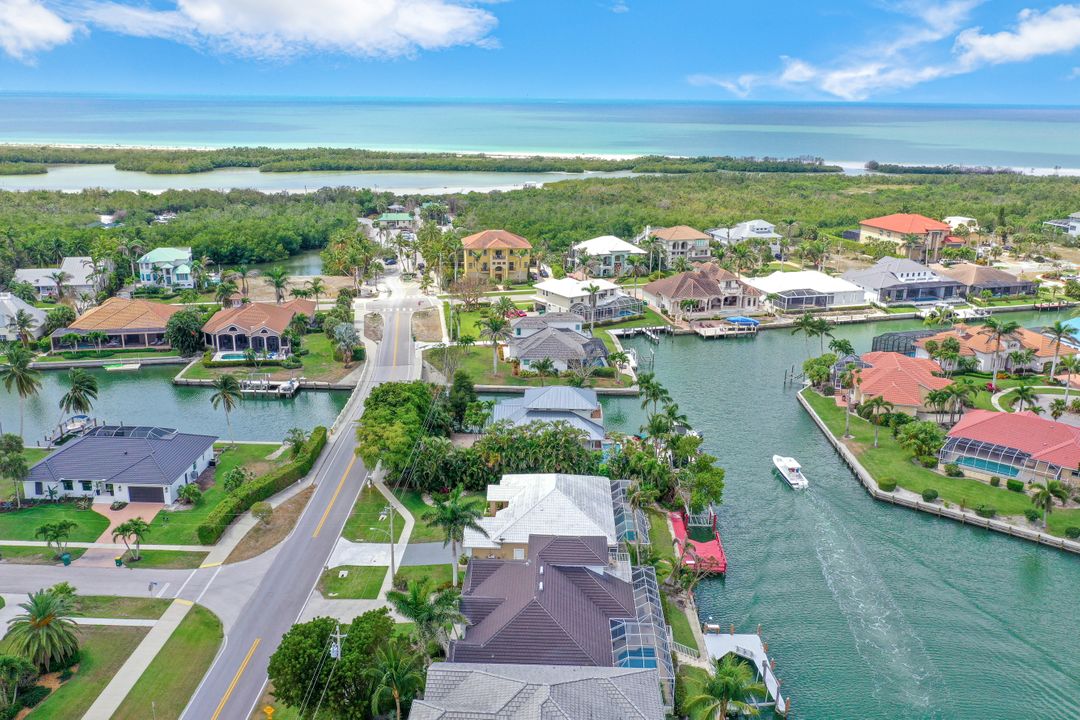 541 Hernando Dr, Marco Island, FL 34145