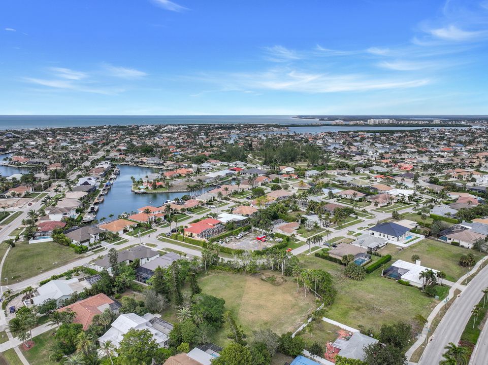 441 Elk Cir, Marco Island, FL 34145