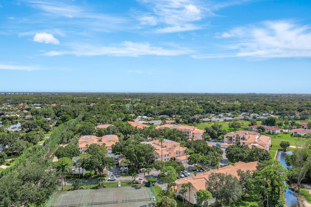 1018 Woodshire Ln #A210, Naples, FL 34105