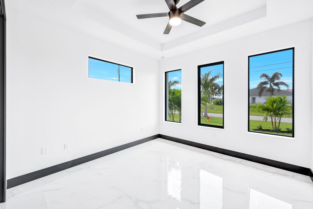 1807 SW 31st Terrace, Cape Coral, FL 33914