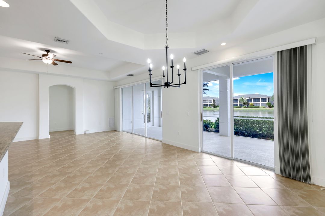 514 Avellino Isles Cir #3102, Naples, FL 34119